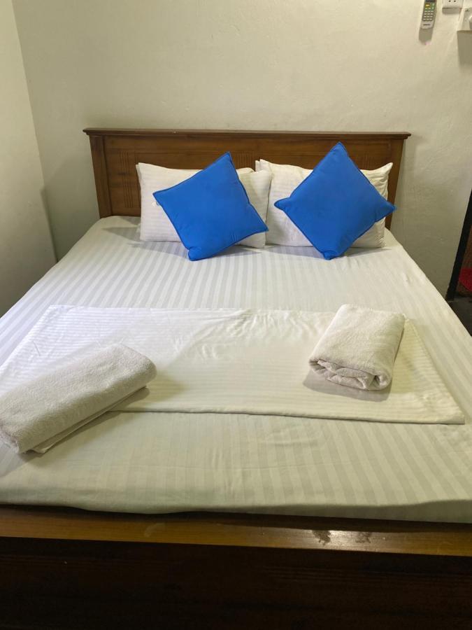 Coco Hostels - Arugambay อารูกัมเบย์ ภายนอก รูปภาพ
